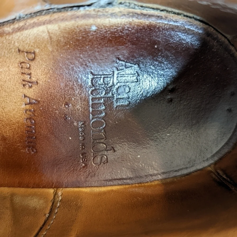 Allen Edmonds Men’s Park Avenue  Burgundy Cap Toe  5675 US Size 7.5D